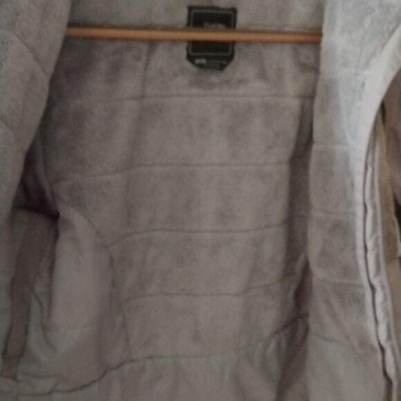 The North Face  - Picture 13 of 16